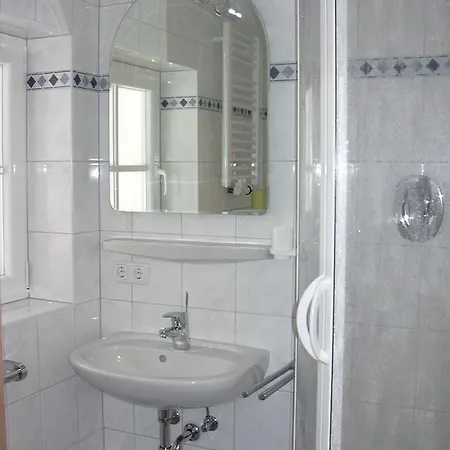 Πανσιόν Herzoghaeusel 3*
